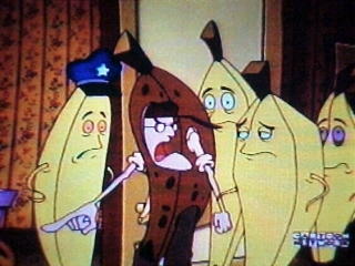 Eustace...in banana disguise...tries turning the Banana People against Courage